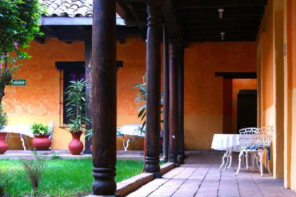 Hotel Plaza Santo Domingo San Cristobal de las Casas Exterior photo